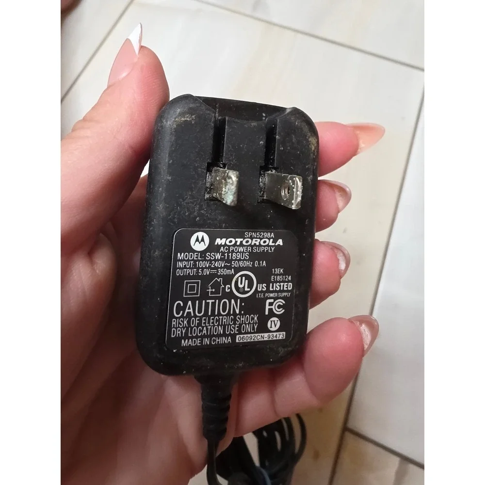 Motorola ac power